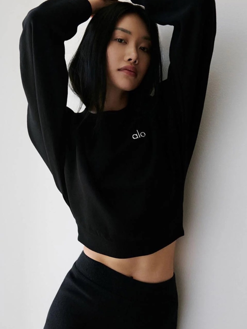 Alo Croppee Black Crewneck